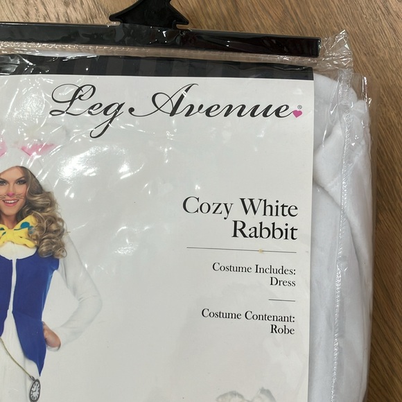 NWT Leg Avenue Women's Cozy White Rabbit Alice And Wonderland Dress Up Costume - Picture 3 of 6